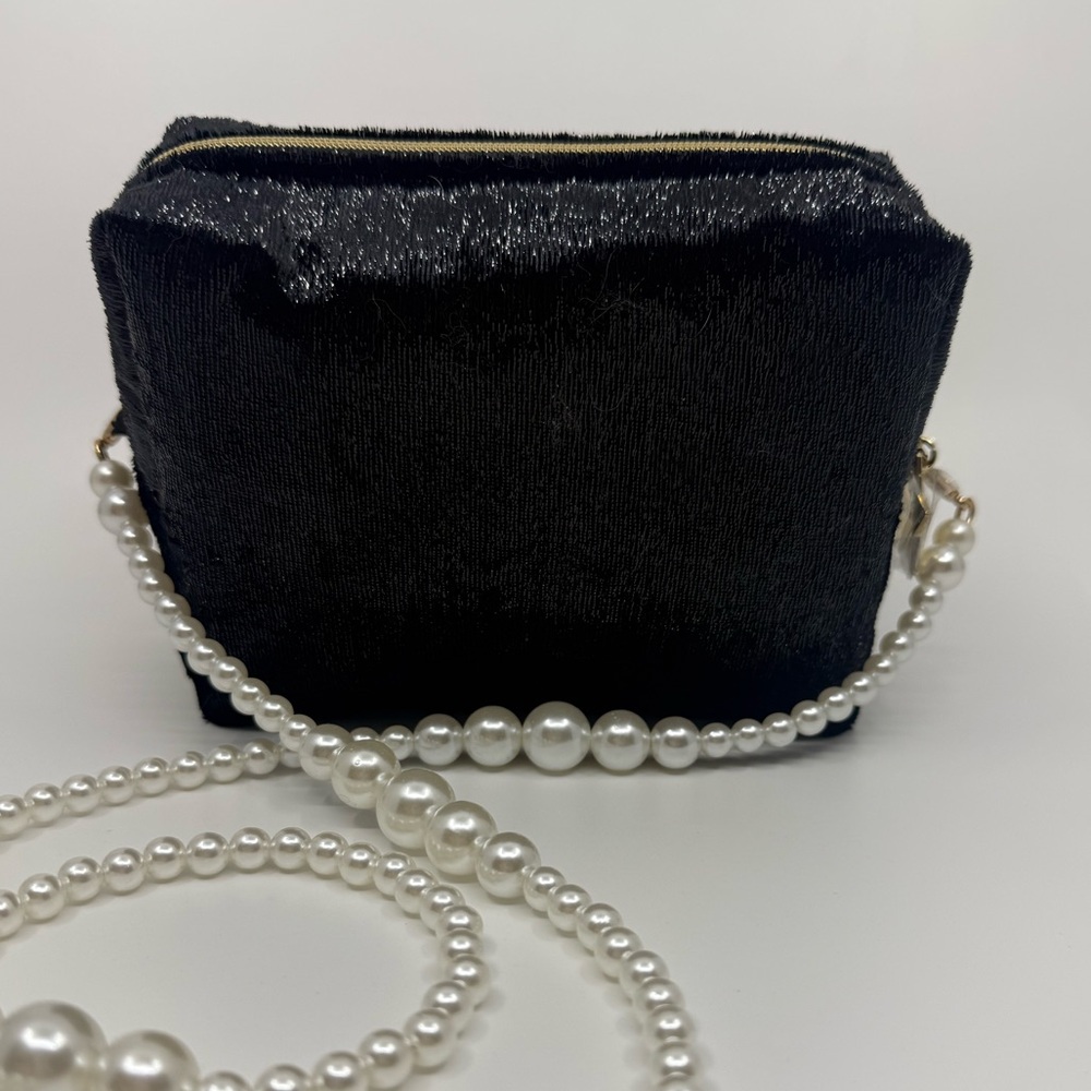 Christian Dior GWP Pouch Makeup Bag with Chain - Picture 2 of 8